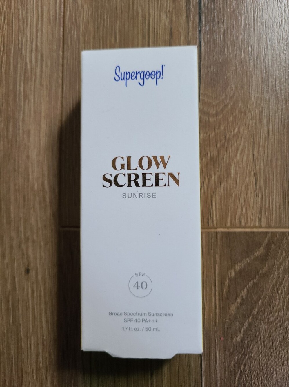 New Supergoop! Glowscreen SPF 40 BNWOB Sealed 1.7oz